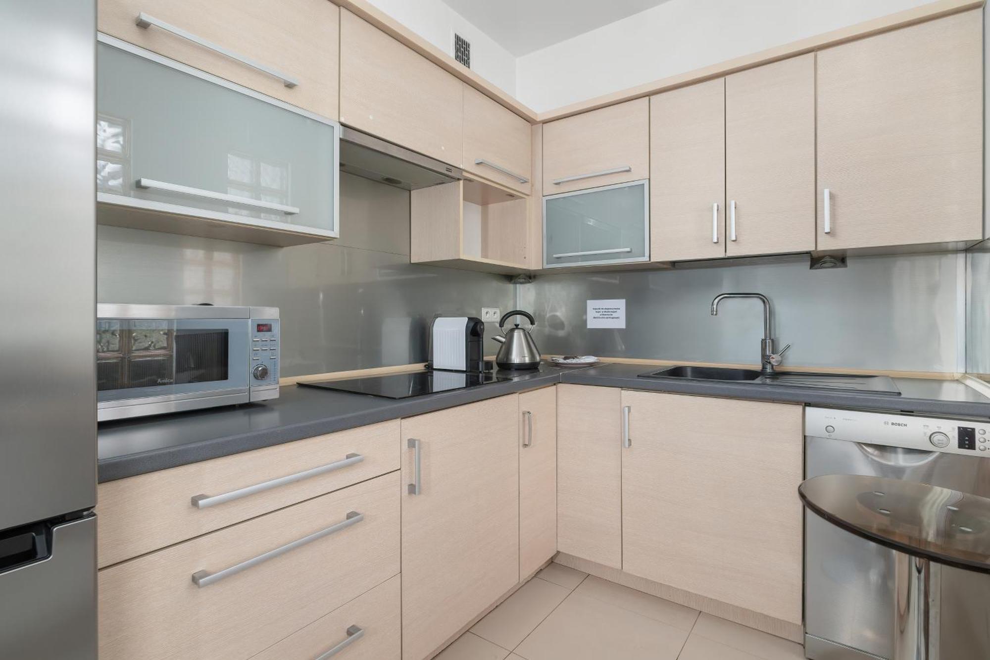 Przestronne Apartamenty W Zakopanem Z Trzema Sypialniami I Parkingiem By Noclegi Renters Exterior photo
