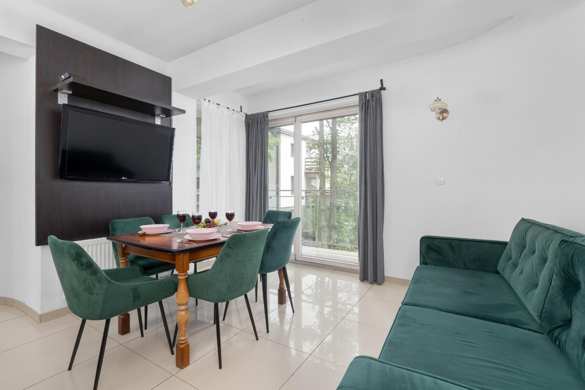 Przestronne Apartamenty W Zakopanem Z Trzema Sypialniami I Parkingiem By Noclegi Renters Exterior photo