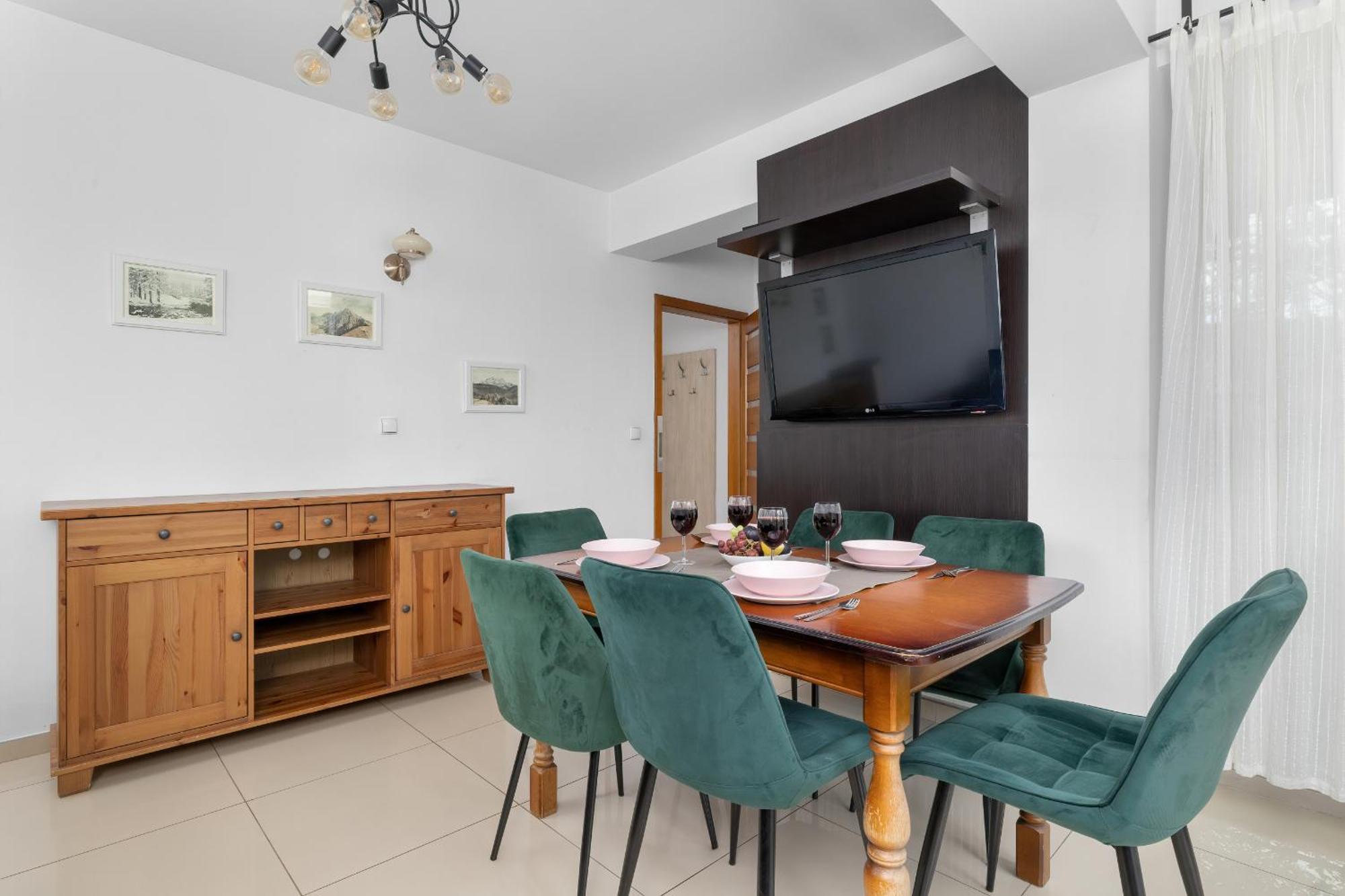 Przestronne Apartamenty W Zakopanem Z Trzema Sypialniami I Parkingiem By Noclegi Renters Exterior photo