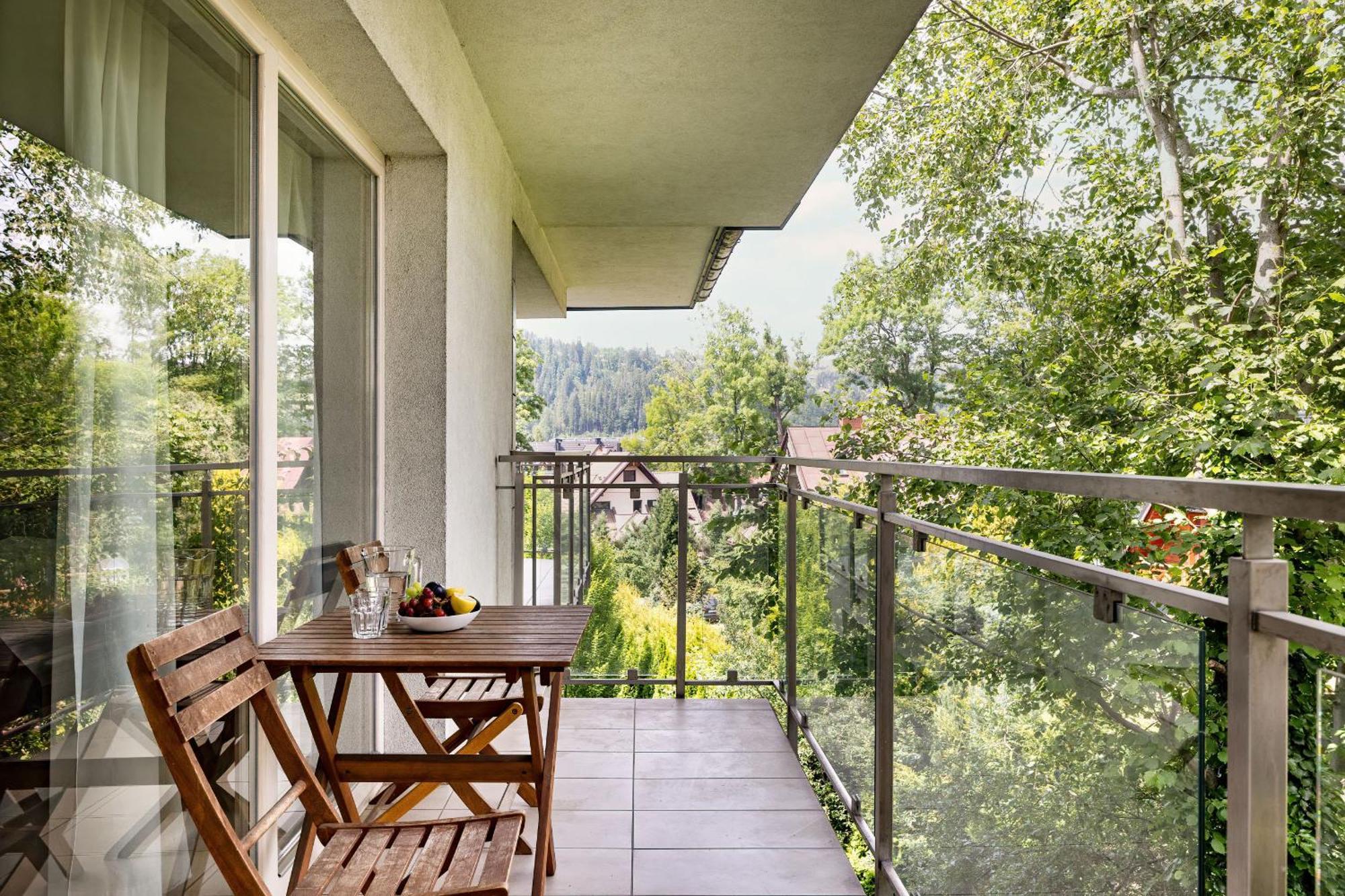 Przestronne Apartamenty W Zakopanem Z Trzema Sypialniami I Parkingiem By Noclegi Renters Exterior photo